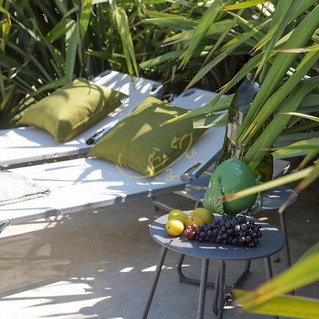 Td Dimora Del Giglio With Organic Garden With Pool Villa Ostuni Luaran gambar