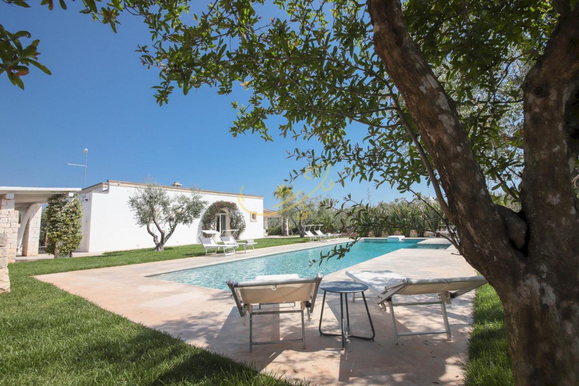 Td Dimora Del Giglio With Organic Garden With Pool Villa Ostuni Luaran gambar